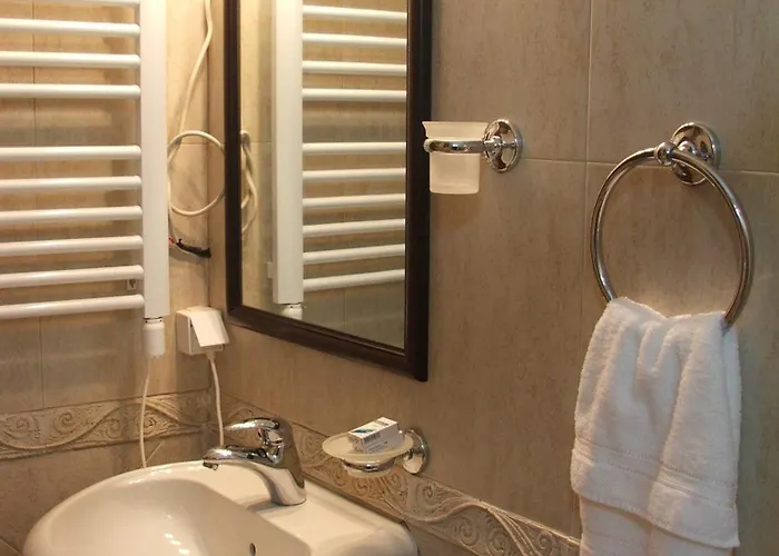 Lira * Vrnjačka Banja